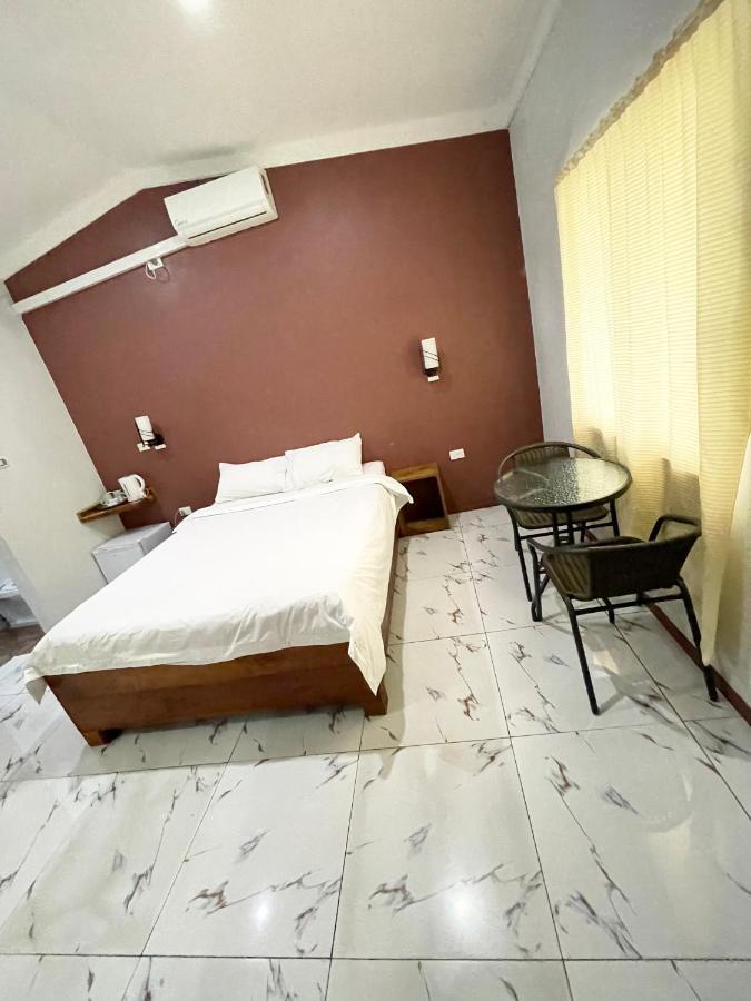 Nausori Airport Hotel Exteriör bild