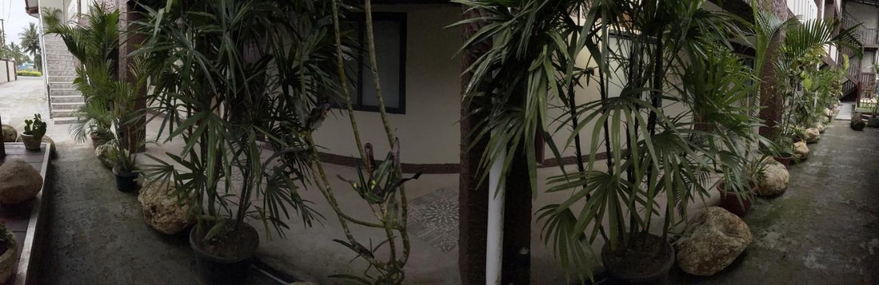 Nausori Airport Hotel Exteriör bild