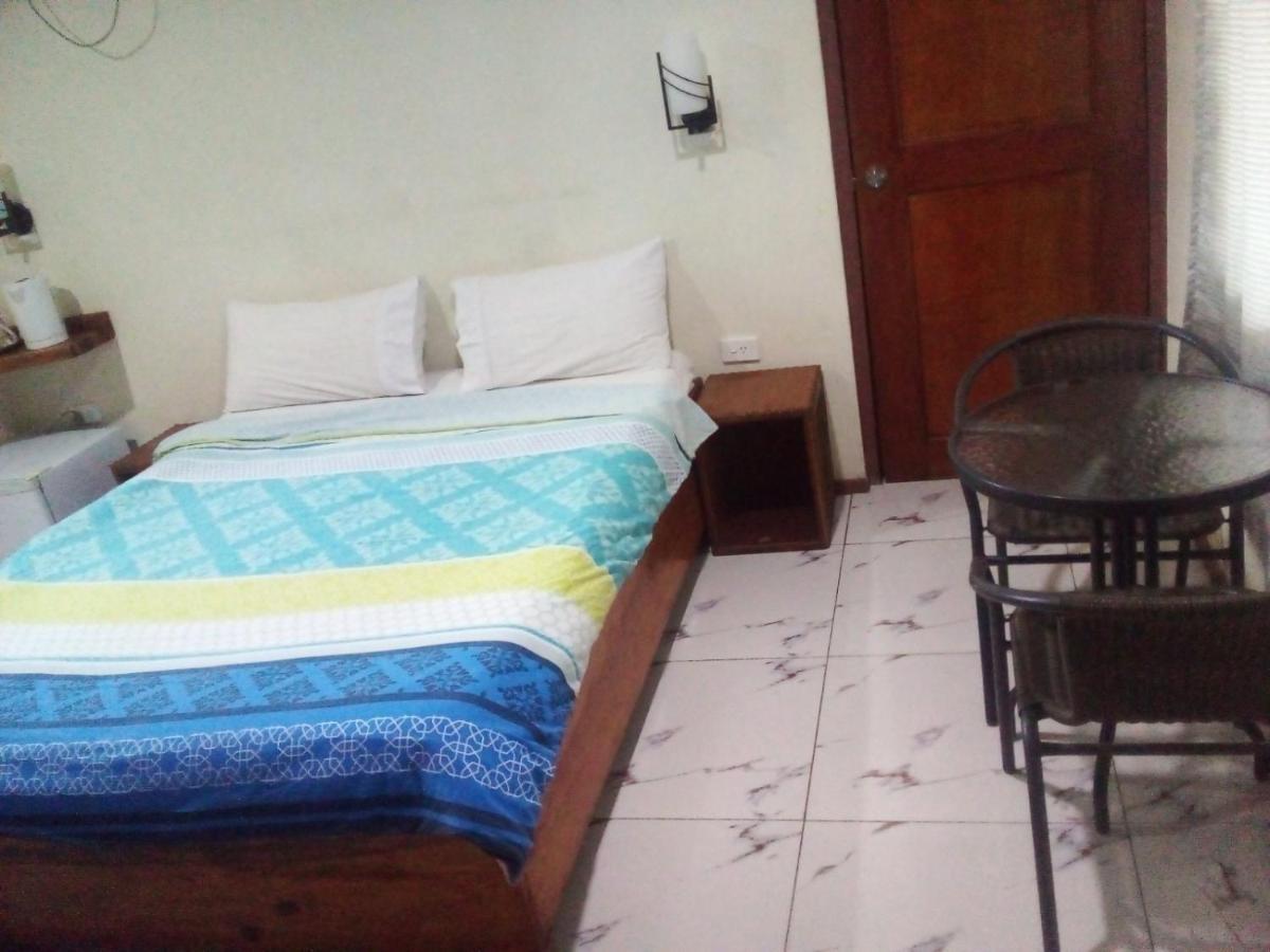 Nausori Airport Hotel Exteriör bild
